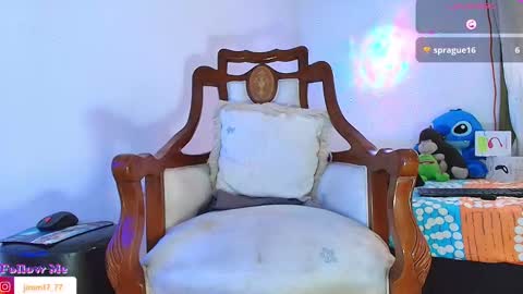 Jimm  Independent Model  online show from 09.19.25