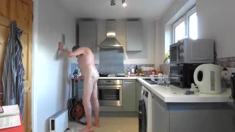 Snapshot of jimmybenido chatting on 04.07.26 Jim Redgewell online show from 04.07.26