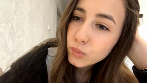 Kate online show from 12.20.25