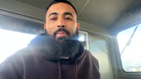 Snapshot of jimnkayla chatting on 04.13.26 jimnkayla online show from 04.13.26