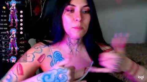 Snapshot of jinx_25 chatting on 01.06.25 Jinx online show from 01.06.25