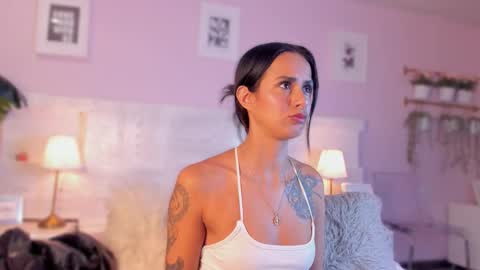 Jinx  online show from 11.25.25