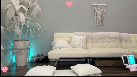 jinxy loves online show from 05.03.26