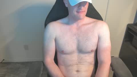 Snapshot of jiort233 chatting on 04.12.26 kevin online show from 04.12.26