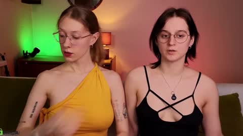 Hey Guys We are Julia ginger  Tina brunette online show from 02.02.25