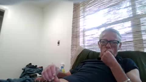 jizzmitten5 online show from 09.11.25