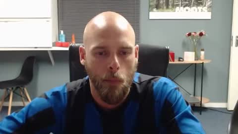 JamesJan van Rebel online show from 02.15.25