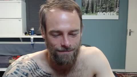 JamesJan van Rebel online show from 01.13.26