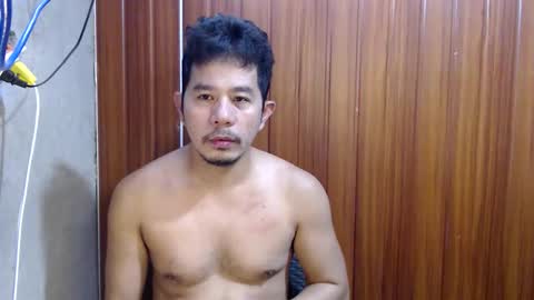 jjboy74472 online show from 10.14.25