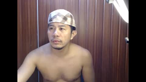 jjboy74472 online show from 10.22.25