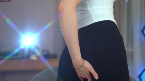 Jenny online show from 12.18.25