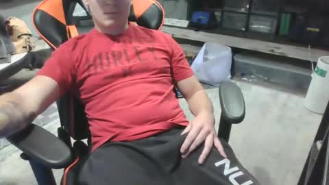 Snapshot of jjhynes402 chatting on 11.24.25 Jake online show from 11.24.25