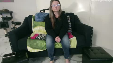 Nicole  Allen online show from 12.12.24