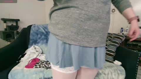 Nicole  Allen online show from 02.16.25