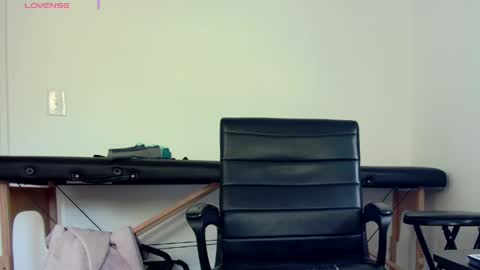 Nicole  Allen online show from 05.28.26