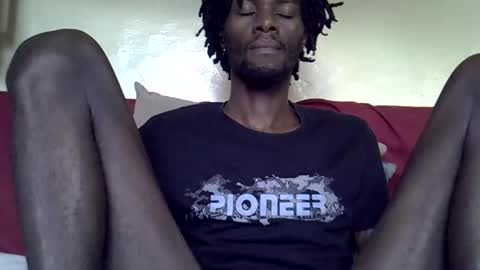 Snapshot of jkings_ chatting on 10.29.25 King online show from 10.29.25