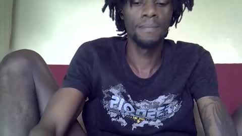 Snapshot of jkings_ chatting on 12.19.25 King online show from 12.19.25