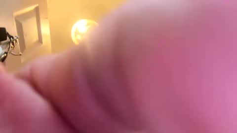 Snapshot of jlovindemsm chatting on 03.17.26 Jimmy online show from 03.17.26