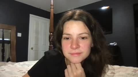Snapshot of jlynn1997 chatting on 07.28.26 jlynn1997 online show from 07.28.26