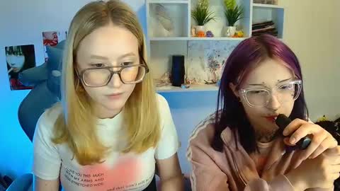 joan_kiss online show from 01.17.26