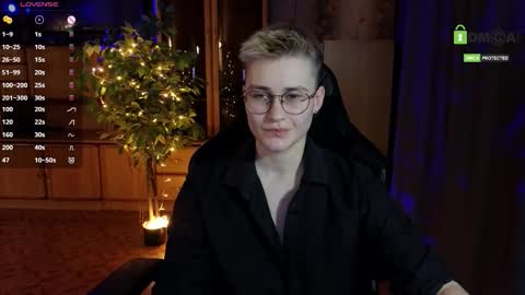 Snapshot of joan_night chatting on 02.16.26 J online show from 02.16.26