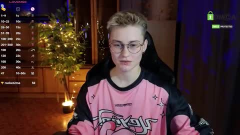 Snapshot of joan_night chatting on 02.25.26 J online show from 02.25.26