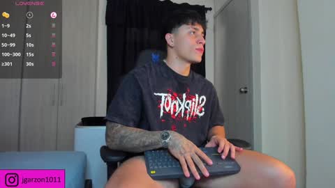 Snapshot of joan_soto chatting on 12.18.24 joan_soto online show from 12.18.24