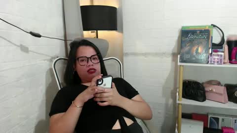 Snapshot of joanagorgeous chatting on 01.23.25 Joana online show from 01.23.25