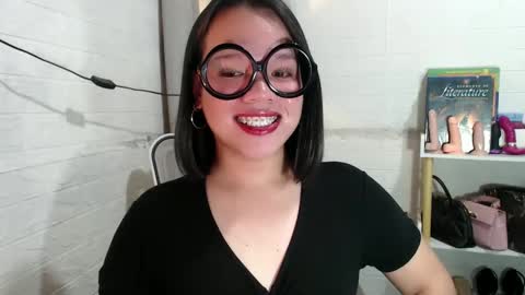 Snapshot of joanagorgeous chatting on 02.01.25 Joana online show from 02.01.25