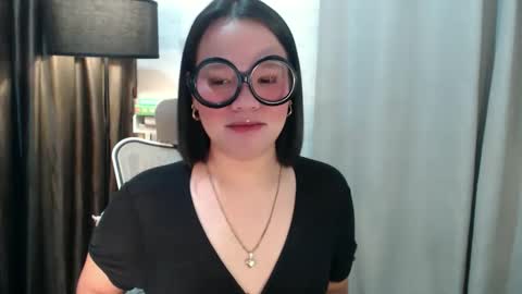 Snapshot of joanagorgeous chatting on 09.13.25 Joana online show from 09.13.25