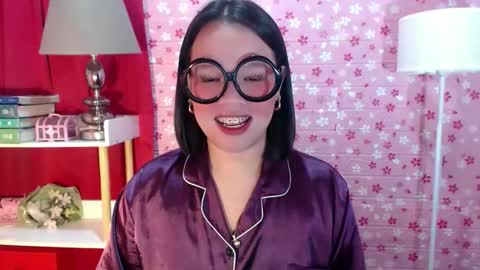 Snapshot of joanagorgeous chatting on 09.23.25 Joana online show from 09.23.25