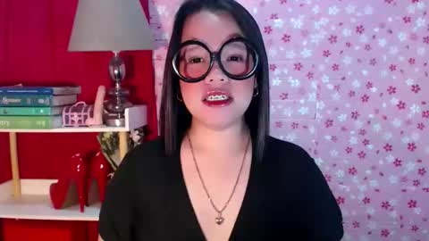 Snapshot of joanagorgeous chatting on 11.02.25 Joana online show from 11.02.25