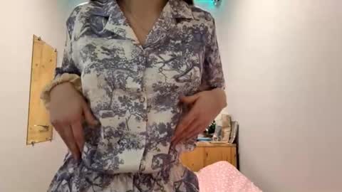 Adel online show from 01.05.26