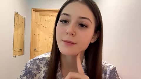 Adel online show from 01.08.26