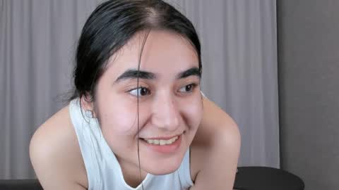 Mia online show from 12.14.24