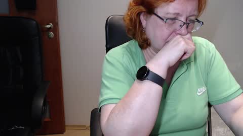 Snapshot of joannaandneighbour chatting on 01.26.25 Joanna and Greg online show from 01.26.25