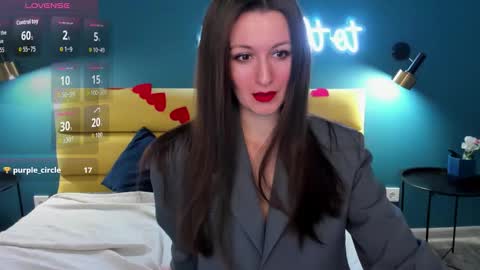 Joan online show from 02.25.26