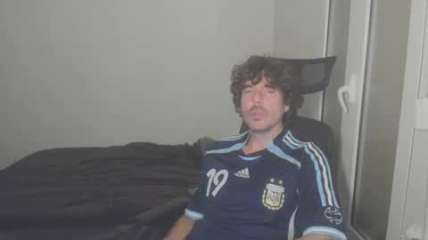 Snapshot of joaquin420_hot chatting on 02.10.26 joaquin420_hot online show from 02.10.26