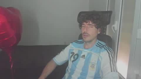 Snapshot of joaquin420_hot chatting on 02.14.26 joaquin420_hot online show from 02.14.26