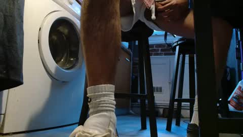 Snapshot of jobbeduval chatting on 02.02.25 GUILLAUME feet and socks online show from 02.02.25