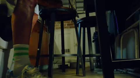 Snapshot of jobbeduval chatting on 03.06.25 GUILLAUME feet and socks online show from 03.06.25