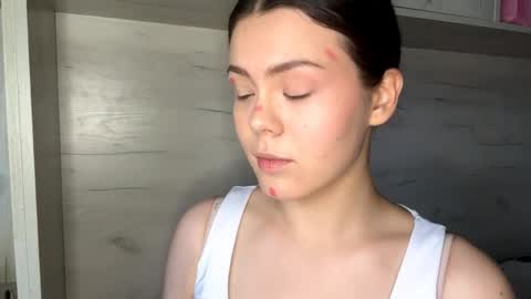 Snapshot of jodeesolarz chatting on 04.04.26 Mila online show from 04.04.26