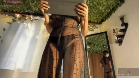 Jhulia online show from 03.03.25