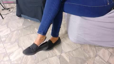 Jhulia online show from 02.13.26