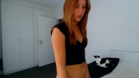 Snapshot of jodyygames chatting on 10.27.25 Jody online show from 10.27.25