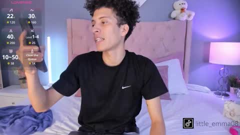 Snapshot of joeandemma chatting on 10.16.25 Emma Joe online show from 10.16.25