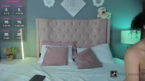 Snapshot of joeandemma chatting on 10.19.25 Emma Joe online show from 10.19.25