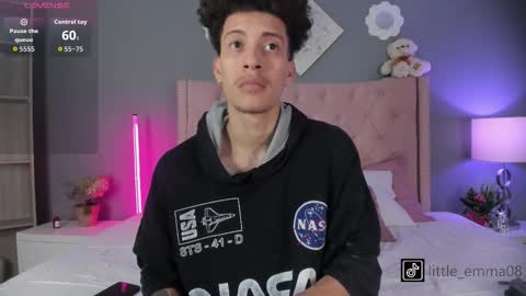 Snapshot of joeandemma chatting on 11.13.25 Emma Joe online show from 11.13.25