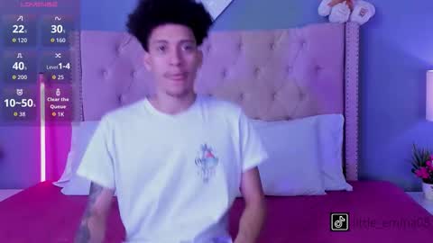 Snapshot of joeandemma chatting on 11.17.25 Emma Joe online show from 11.17.25