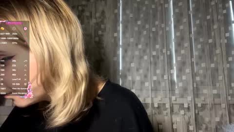 Snapshot of joeannfurgison chatting on 02.11.26 Aurora online show from 02.11.26